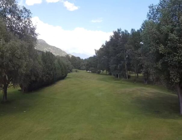 Golf Club Aosta Brissogne - Immagine dal campo - Percorso buca 2